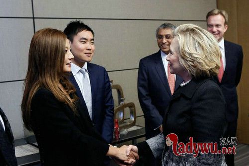 希拉里赵薇合照