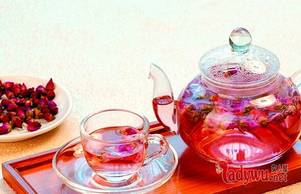女性冬天喝什么茶最好