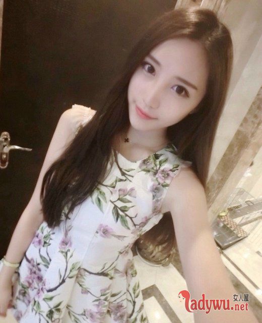 恨一个人要比爱一个人付出更多的感情_非主流美女