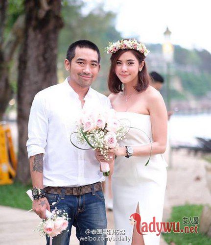 图为涉事女星和老公。