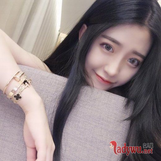 在爱情里面受伤了 就不是那么容易爬起来_非主流美女
