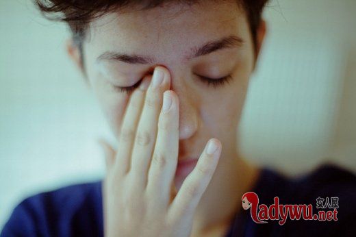 时光只是让我习惯了伤口_欧美个性图片_feizl.com