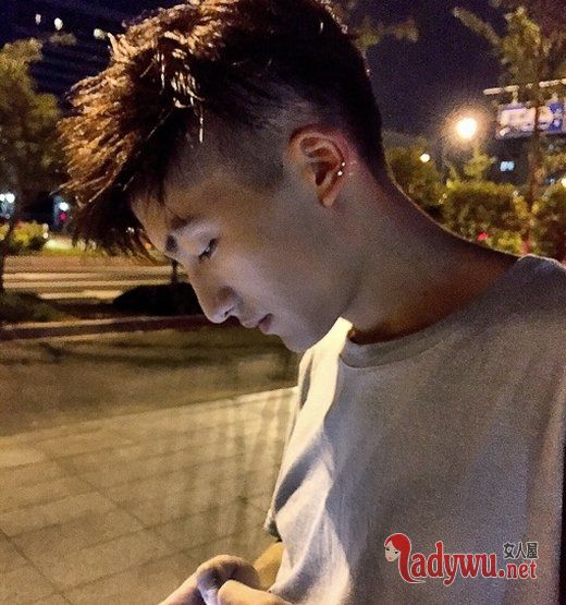 你会不会爱我到永远_非主流帅哥