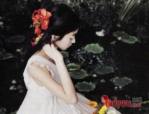 在梦里 享受着已经过去的甜蜜_伤感图片