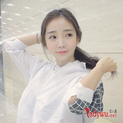 宅女的个性自拍_等待是很难过,但后悔会更难过