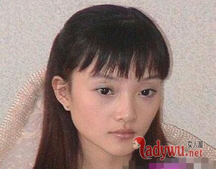 李小璐整容前奇丑照片图,李小璐整容是不是失败了