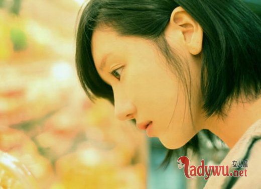 忧郁美女图片唯美_经历了那么多 你有没有好过一点