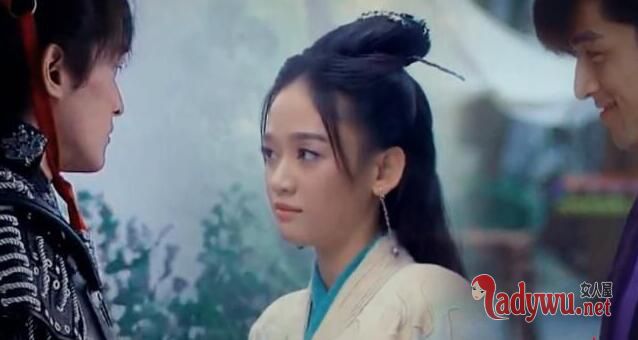 胡歌暗恋陈乔恩10年是什么梗?