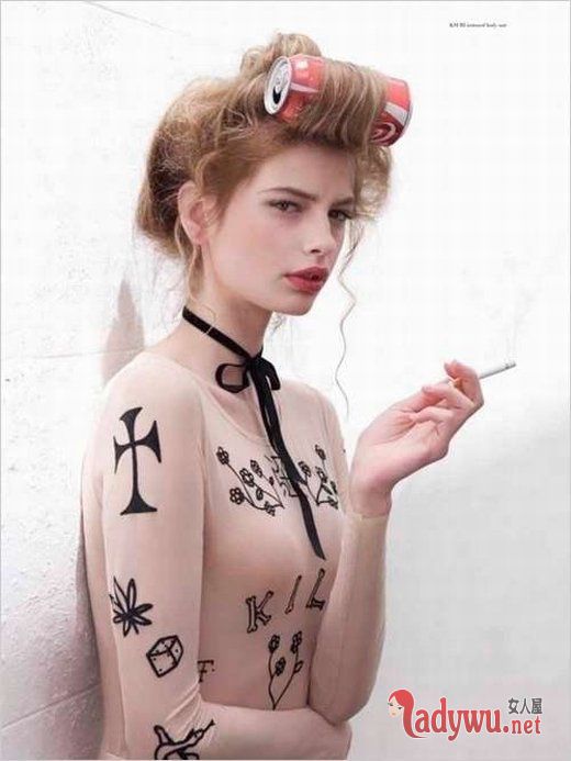霸气女生图片_爱闹情绪的人都渴望存在感_feizl.com