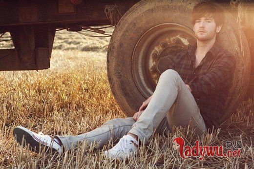 欧美个性图片男_你可以爱我吗 假装也好_feizl.com