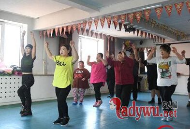 蝶变!辣妈一年瘦231斤 经过一年治疗走出肥胖的阴霾