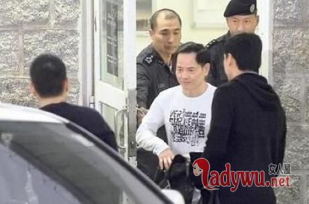 中国十大黑道大哥排名曝光 背景竟惊动全国