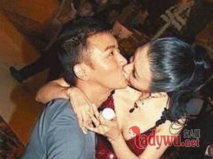 廖碧儿个人资料简介三围微博八字奶极限尺度写真与前男友刘恺威激吻图照片