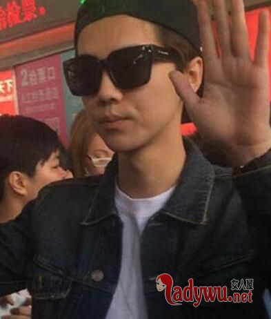 鹿晗为什么不能坐飞机? 原因揭开竟然是这样