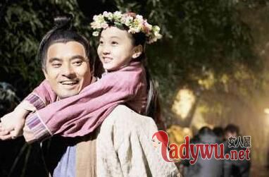 林妙可微博受辱事件:回顾14岁林妙可引发的十大争议话题(图)