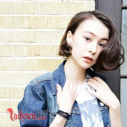 我已经再难爱上一个人了_非主流美女