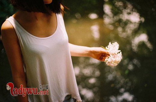褪去野性只留安稳_伤感图片