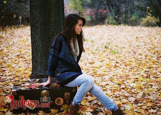 内心寂寞的女生图片_你的热情变成了无动于衷