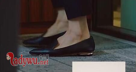 我的前半生唐晶穿的鞋子是什么牌子 袁泉同款鞋子是什么档次