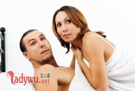 当面给老公带了绿帽