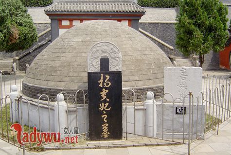 杨贵妃的墓地在日本吗