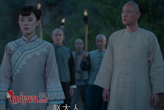 赵白石是周莹的哥哥吗