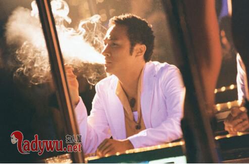 情人不理你也不说分手