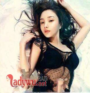 陈冲李小璐是什么关系