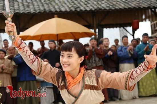 周莹是杜明礼的妹妹