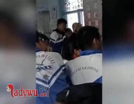 副校长与学生对骂