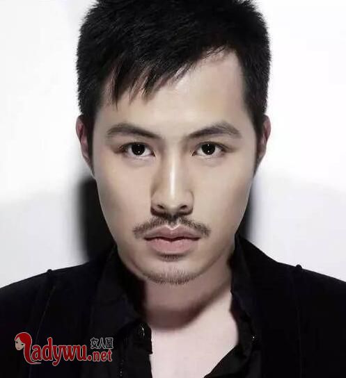 范冰冰背后的男人是谁