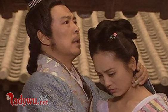 秦朝吕不韦是怎么死的