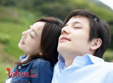 男生对你暧昧是喜欢吗