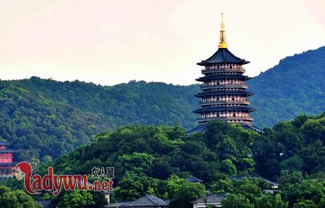 雷峰塔地宫怎么发现的