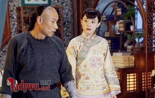 周莹是谁的女儿