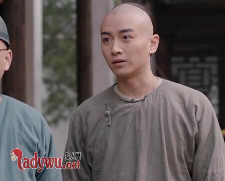 沈星移知道赵白石喜欢周莹吗