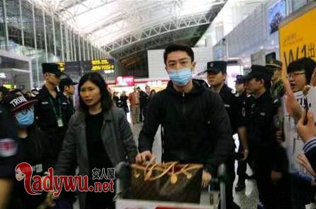 霍建华经纪人离职
