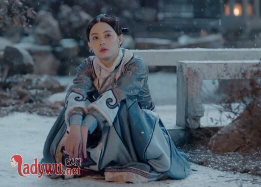 周莹为什么选玉成当养子