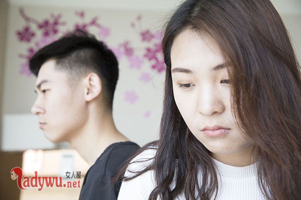 怎样对付出轨的老公和小三