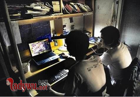 打游戏3天3夜打的什么游戏