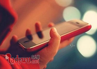 女人不回微信又不删除