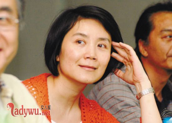 国民大生活陆露妈妈扮演者是谁