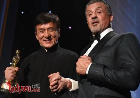 成龙在外国人的眼中