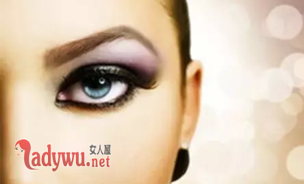 女性黑眼圈很重是什么原因