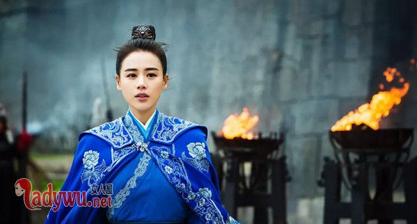 赵玉瑾为什么要休叶昭