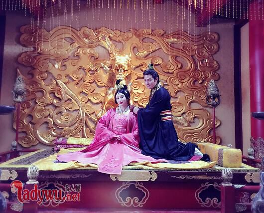 玉嫔和云妃谁死了