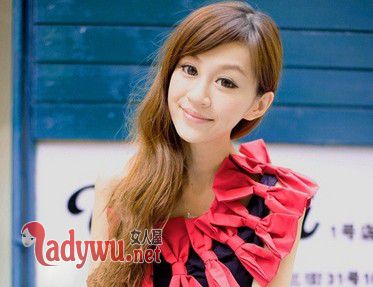 怎么追求属鸡的女人