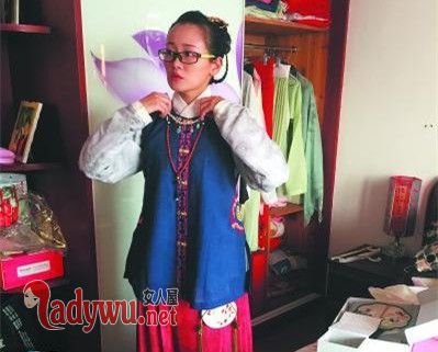 女子穿五年汉服