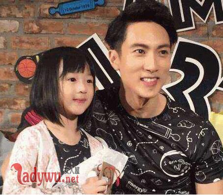 吴尊和老婆的恋爱故事