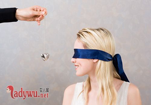 追水瓶女的技巧